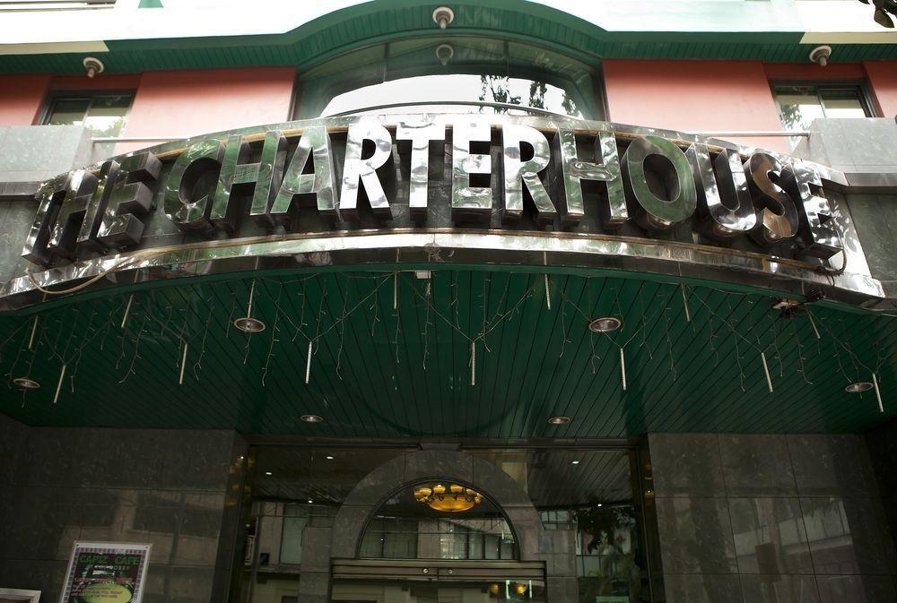 The Charter House Makati City Exterior foto