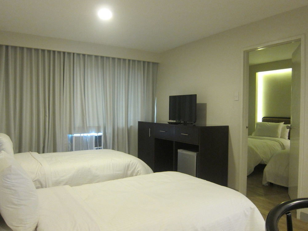 The Charter House Makati City Exterior foto