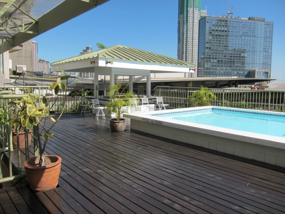 The Charter House Makati City Exterior foto
