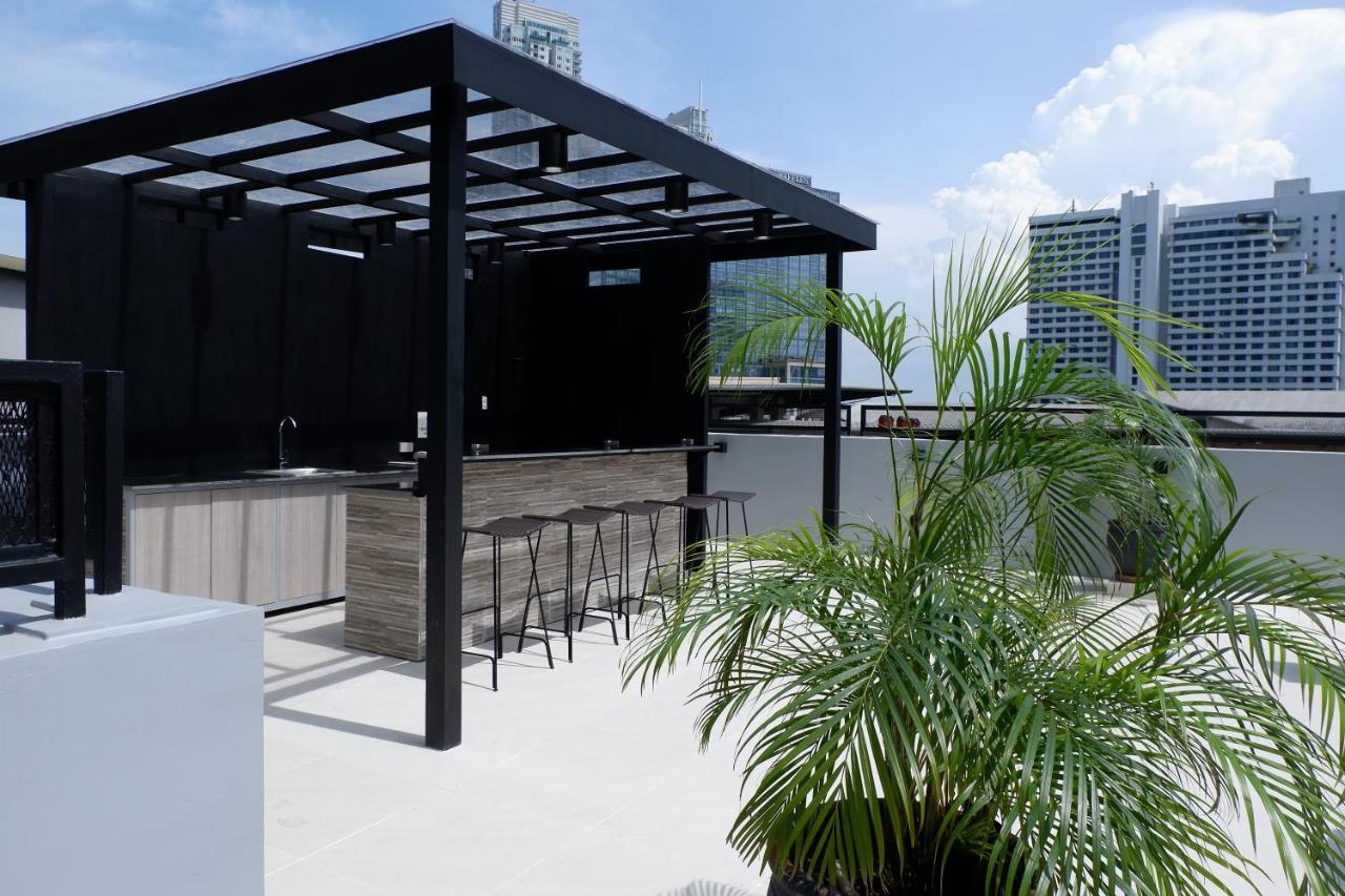 The Charter House Makati City Exterior foto